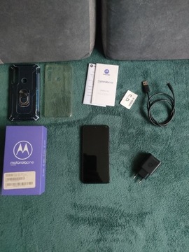 Telefon smartfon Motorola one macro 4/64 GB