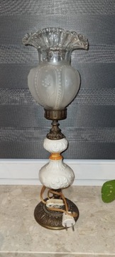 Unikatowa porcelanowa lampa z kloszem 