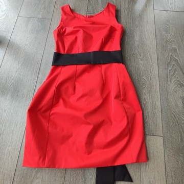 czerwona sukienka 