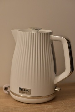 Czajnik elektryczny TEFAL LOFT 1,7l KO250130