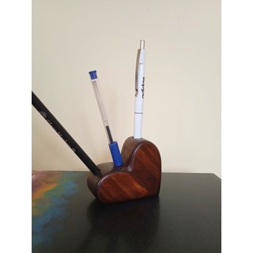 drewniany pojemnik na ołówki, długopisy, markery