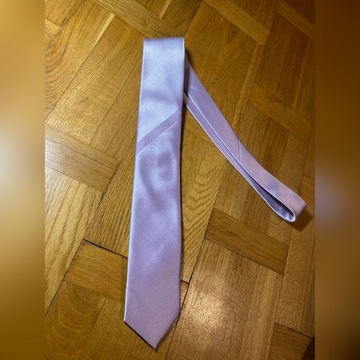 Krawat, LAVARD
