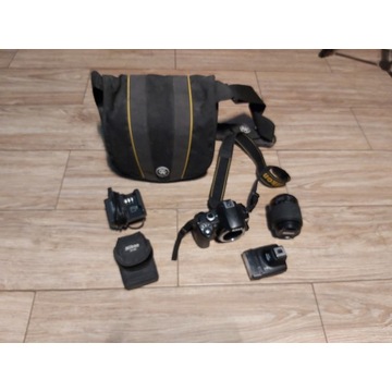 Lustrzanka cyfrowa Nikon DX-40