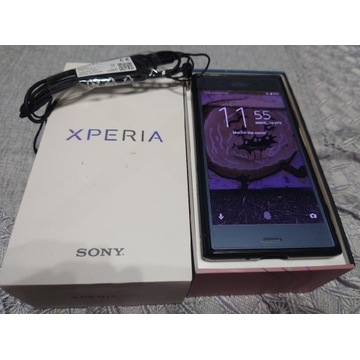 Sony Xperia G8341