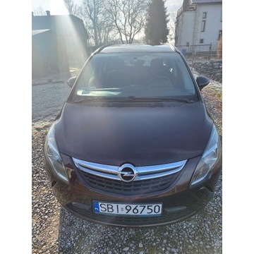 Opel Zafira 2.0 CDTI 170 KM 2014rok