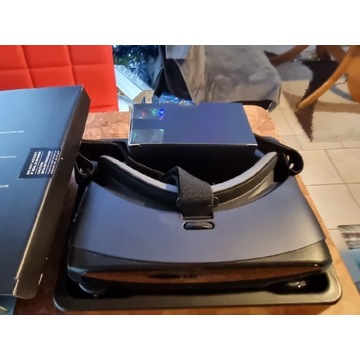Okulary Samsung Gear VR with  Controller 