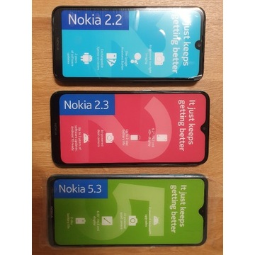 Komplet 3 różnych atrap telefonów marki NOKIA