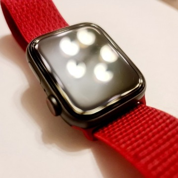 Apple Watch 4, 44 mm GPS + LTE, jak nowy 