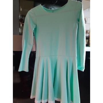Sukienka elegancka dla dziewczynki zielona 140