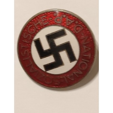 Odznaka  NSDAP M1/102