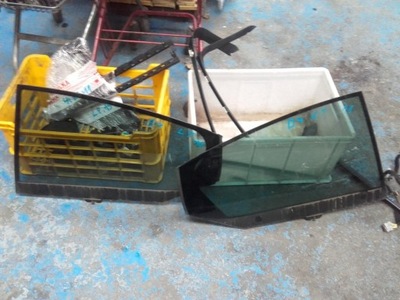 Ds4 скло двері задніх ліва lub права фото №1