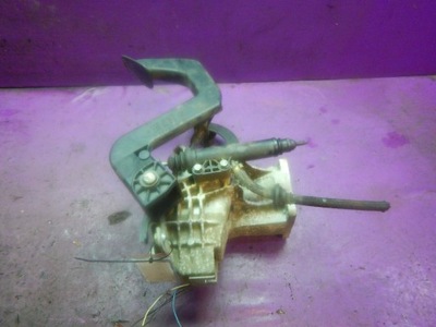 Vw lt ii 35 2,8tdi распорка педали a6382900316 фото №1