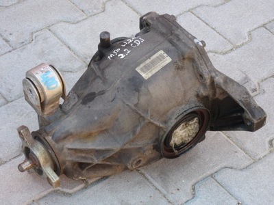 MERCEDES W212 2,2 AXLE DIFFERENTIAL REAR 2123508403  