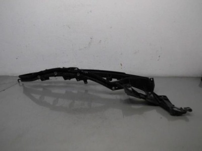 Напрямна крила правий перед bmw x6 фото №1