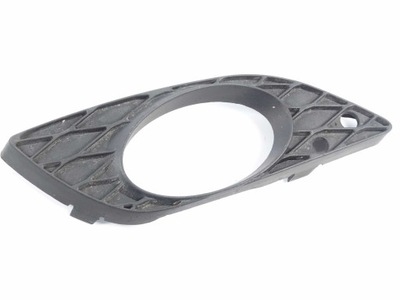 Mercedes r klasa w251 решітка бампера правий перед фото №1