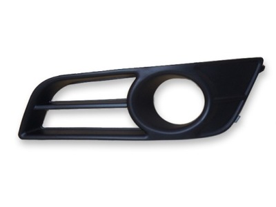 Toyota corolla e12 fl 04- решётка заглушка бампера фото №1