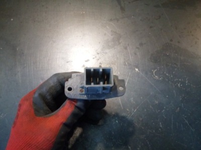 Резисторы резистор вентилятор ford explorer ii фото №1