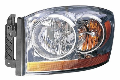 Dodge ram 2006-2008 версія usa лампа ліва перед фото №1