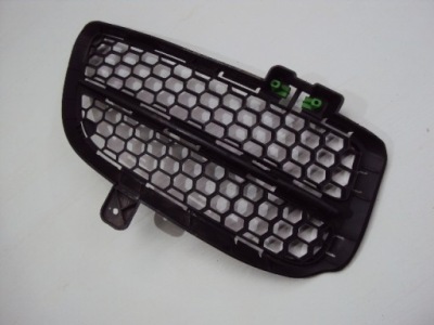 Решітка бампера права vw touareg lift фото №1