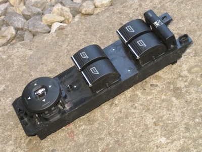 Ford fiesta mk7 lift 13-17 переключатель панель окон фото №1