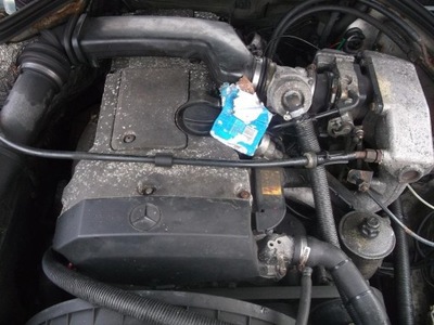 Mercedes 124 w124 дроссельная заслонка m111 2.0 2.2 фото №1