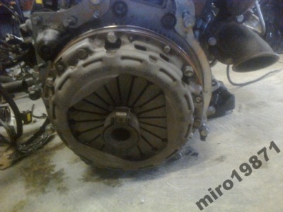Колесо двомасовий + зчеплення комплект iveco daily 2.3 фото №1