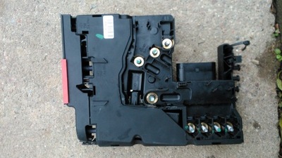 Патрон клема запобіжники mercedes c w204 фото №1