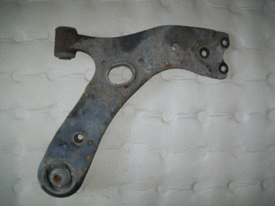 Toyota avensis t27 09-15 рычаг правый фото №1