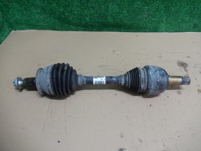 Привідний вал ліва mercedes b-klasa w2463303100 фото №1