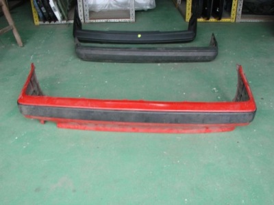 Бампер задня volvo 440 88-93 фото №1