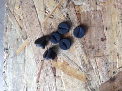 Кришка заглушка штифт накладки даховий volvo s40 v40 фото №1