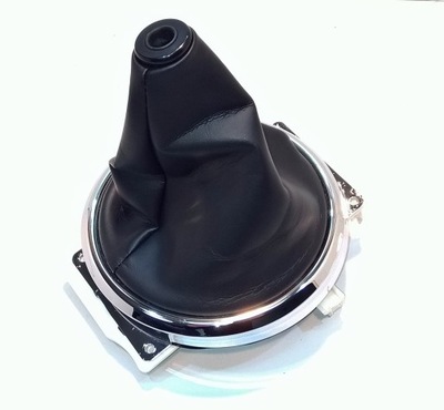 Mitsubishi asx '15 чохол передач хром oryg ідеальний стан фото №1