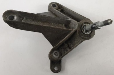 Кронштейн коробки dacia sandero renault 1.4 8200049084 фото №1