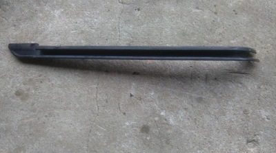 Mazda mpv направляющая направляющая дверь правый задняя фото №1