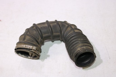 Шланг впуска воздуха ford fiesta mk6 2s619r504 фото №1