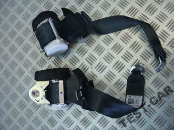 Ремені задні задня vw scirocco 1k8 комплект фото №1