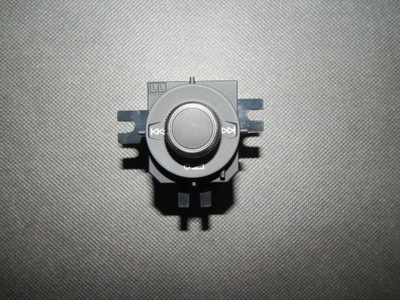 Audi tt 8s кнопка регулировки громкость 8s1919616 фото №1