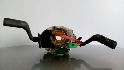 Перемикач комбінований стрічка volvo v40 30808928 фото №1