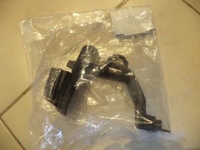 Mazda оригинальный номер n243 50 2r1 фото №1