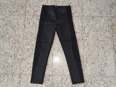 RESERVED czarne leginsy r.140 eleganckie spodnie