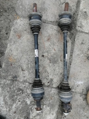 Bmw f10 15r привідний вал права задня 7614290 фото №1