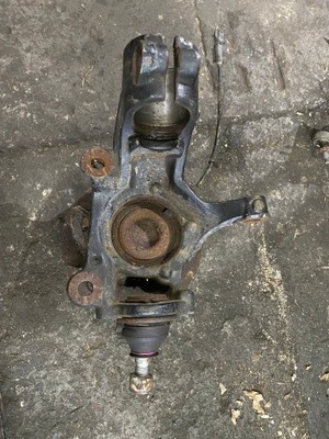 35 ford transit mk5 поворотный кулак передняя правая фото №1