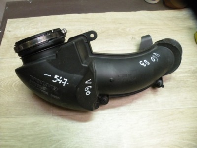 Volvo s60 v60 v50 v40 d3 труба wąż воздухозаборник резонатор фото №1
