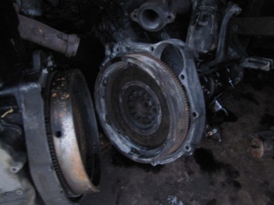 Колесо маховик mercedes mb 100 2.4 d фото №1