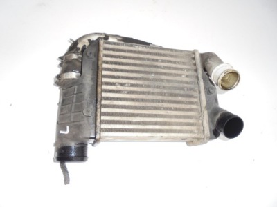 Интеркулер левый audi a6 c6 3.0 tdi фото №1