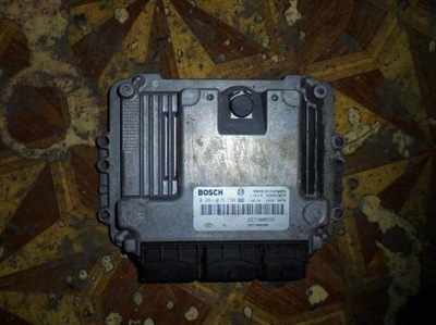 Renault бортовий комп'ютер 0281015798 фото №1