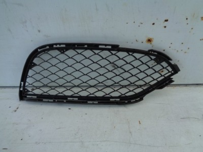 Решітка бампера права mercedes c-klasa w205 amg фото №1