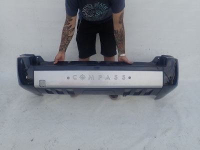 Jeep compass 1 07-10 бампер задний задний pdc фото №1
