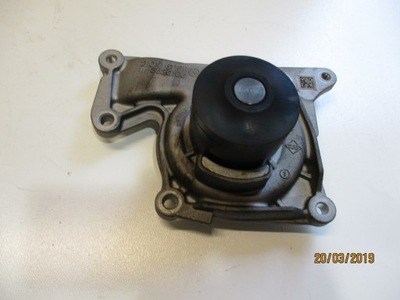 Насос wody renault megane 1,5dci 210106113r фото №1