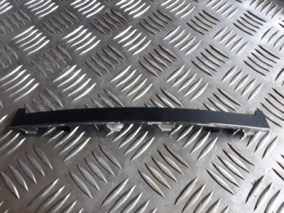 Mercedes glk накладка консоли a2046801408 фото №1